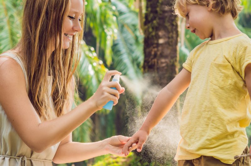 Mutter-Kind-INsektenspray