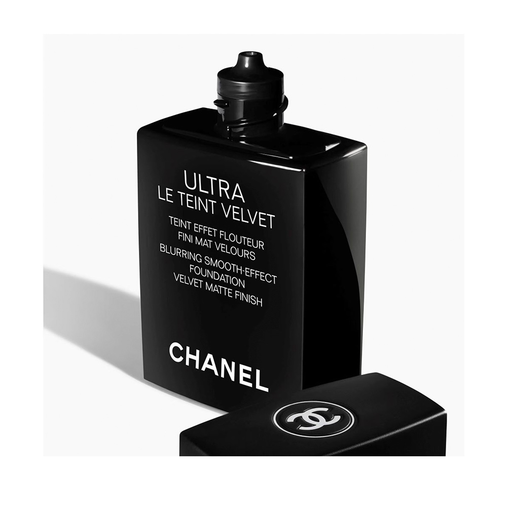 Ultra Le Teint Velvet