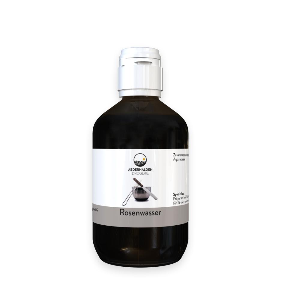Rosenblütenwasser
