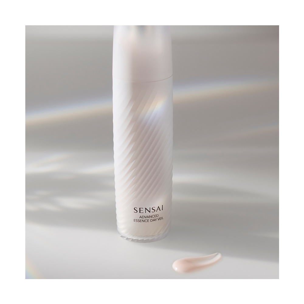 Advanced Essence Day Veil SPF50