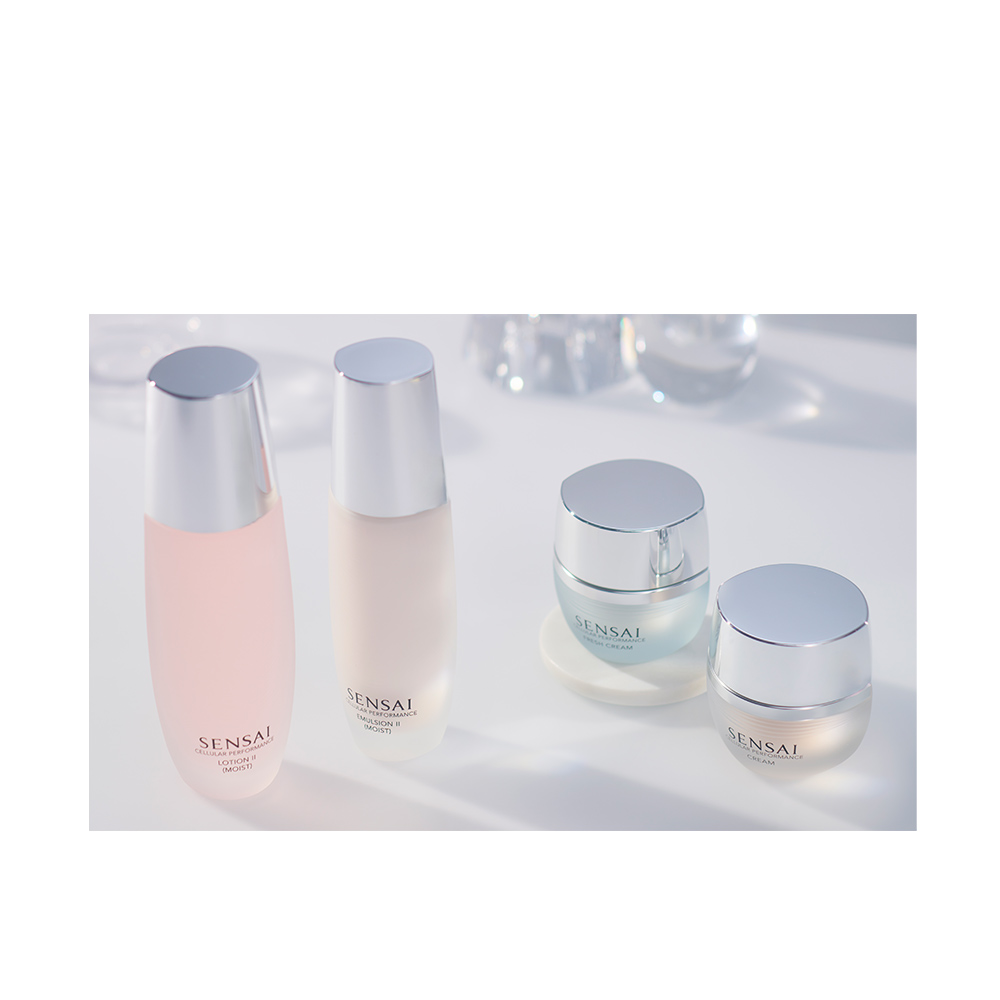 Cellular Performance Emulsion I Light
