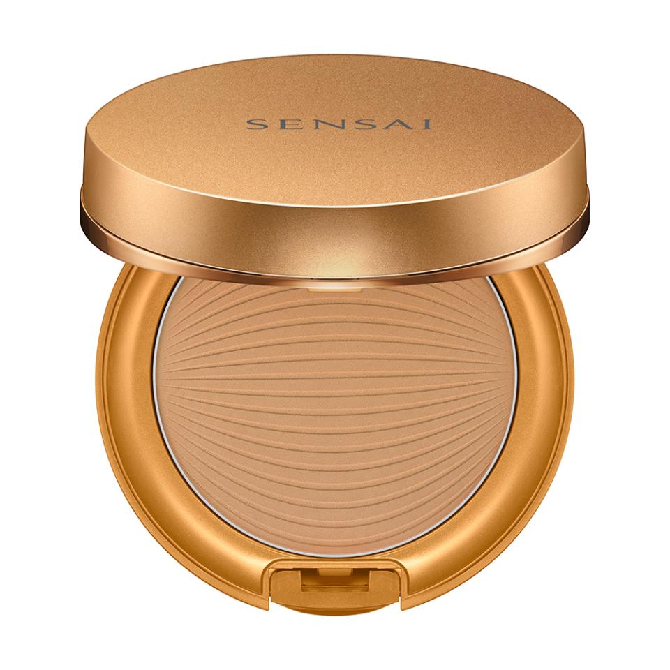 Silky Bronze Natural Veil Compact