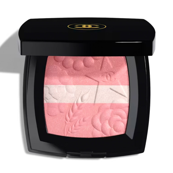 Illuminating Powder Blush Rose Lumière 997